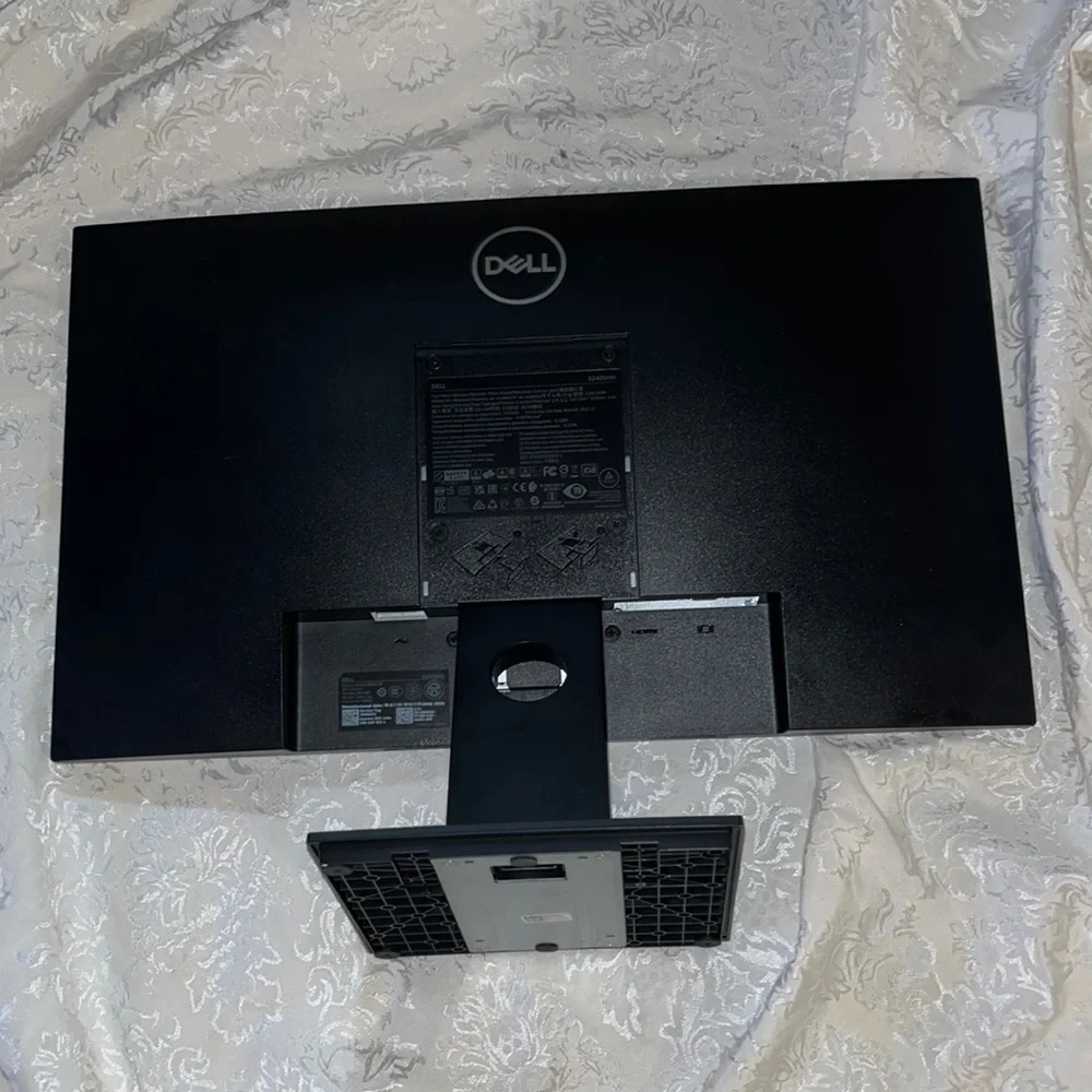 Dell Flat Panel Monitor.